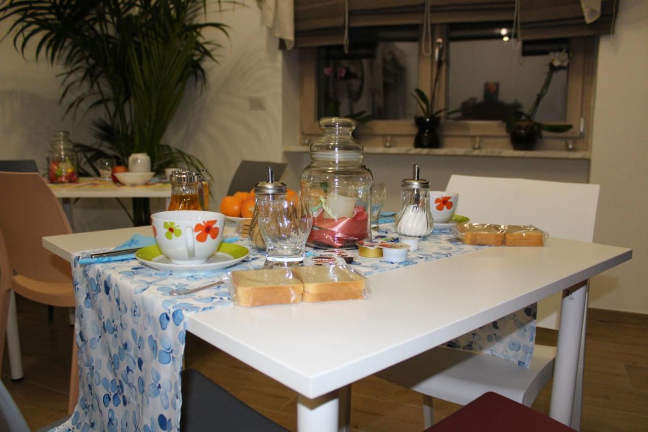 برينديسي Coco & Lisbeth Bed And Breakfast المظهر الخارجي الصورة