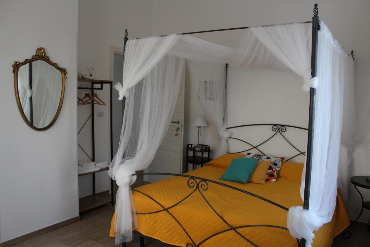 برينديسي Coco & Lisbeth Bed And Breakfast المظهر الخارجي الصورة